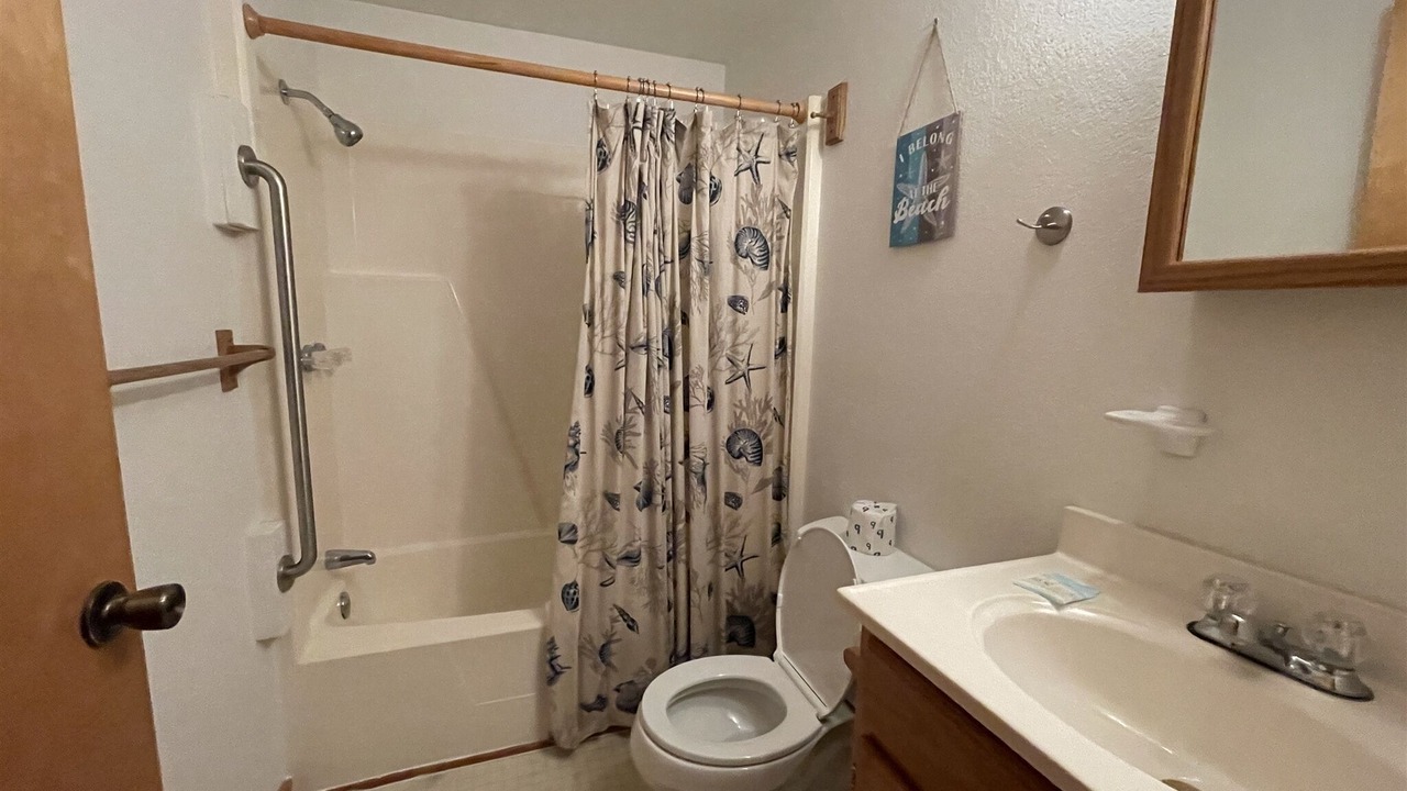 Photo of Bathroom in Hatteras