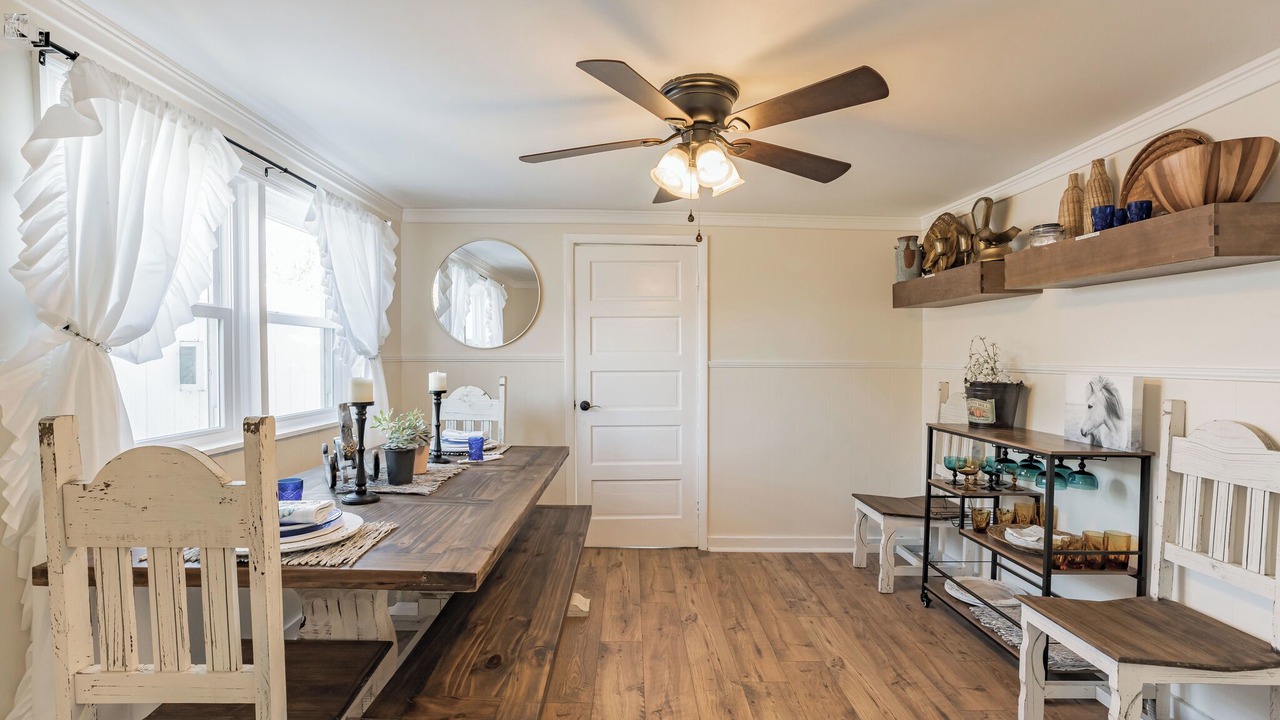Photo of Bedroom in Ashland City