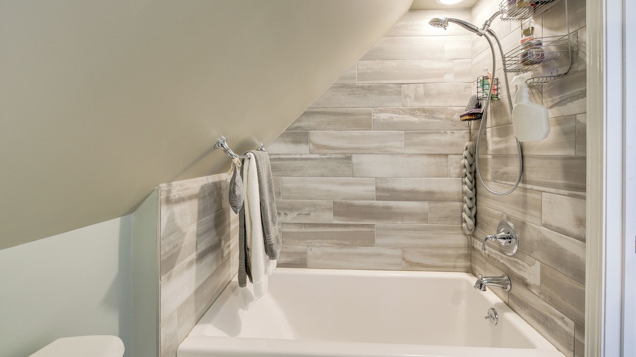 Photo of Bathroom in Shell Knob