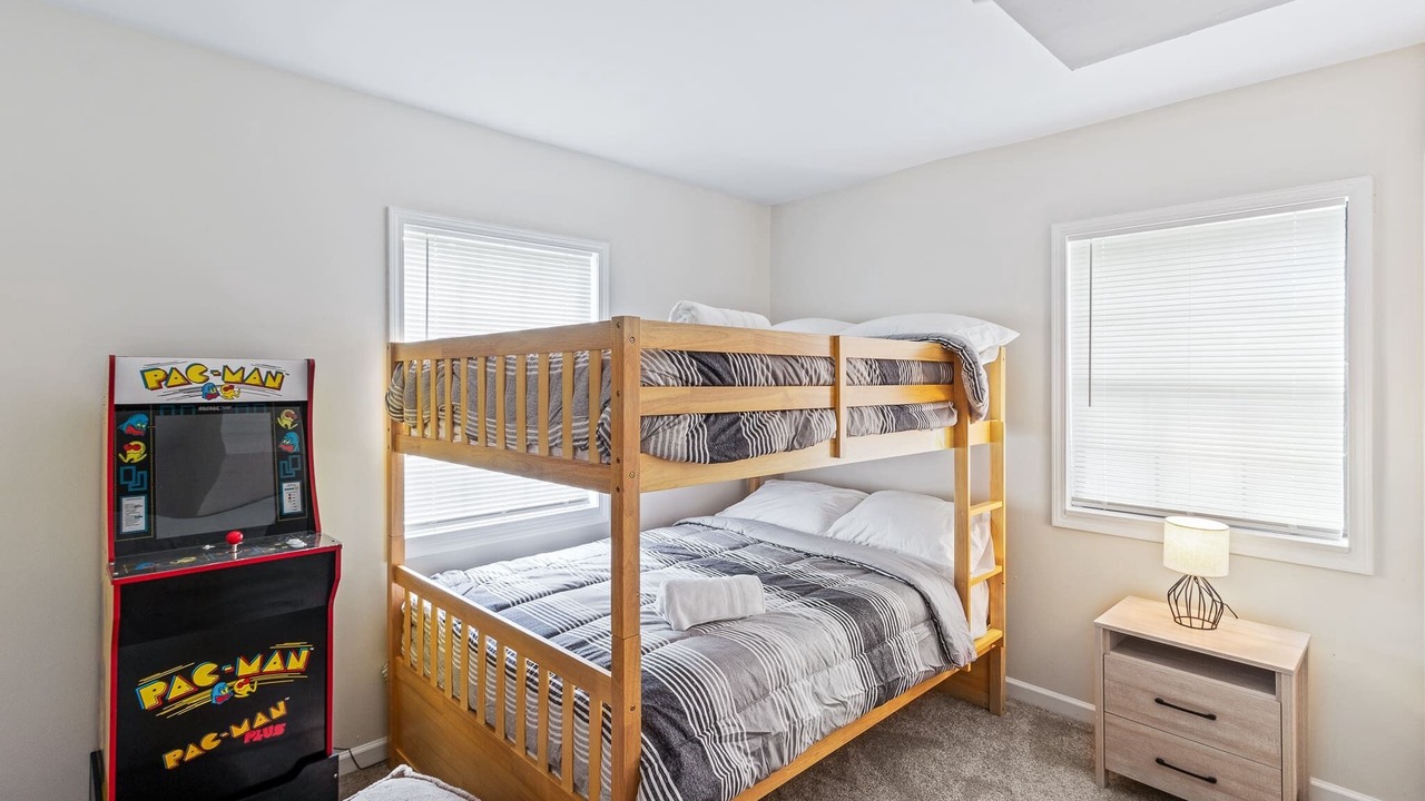 Photo of Bedroom in Utica