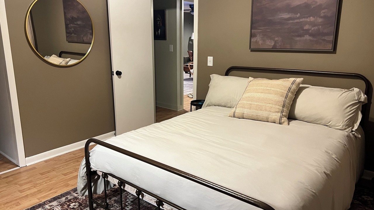 Photo of Bedroom in Tallassee