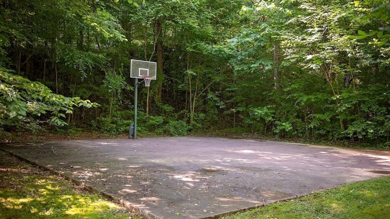 Photo of Others in Benton