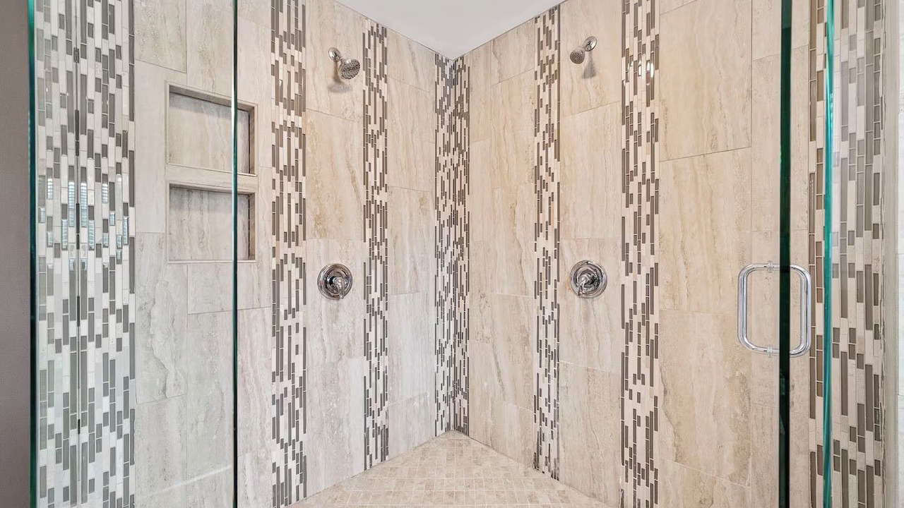 Photo of Bathroom in Buechel