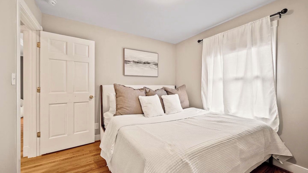 Photo of Bedroom in Buechel