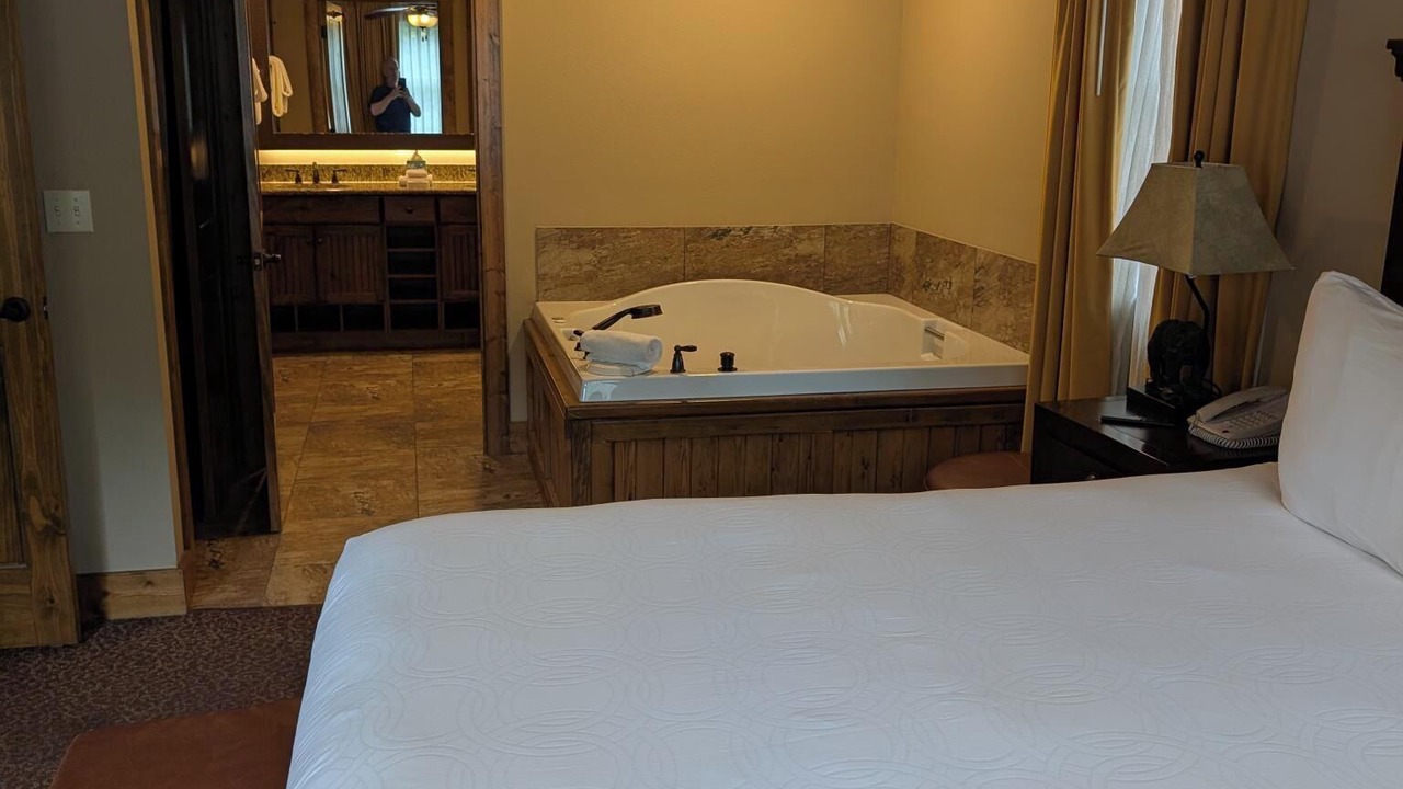 Photo of Bedroom in Branson