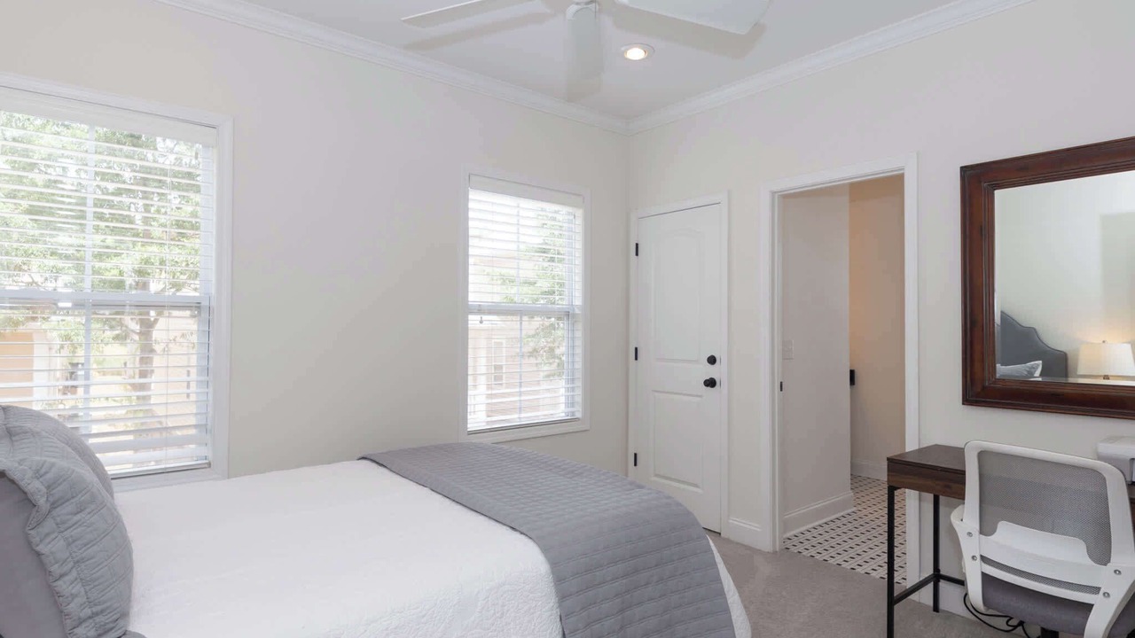 Photo of Bedroom in Oxford