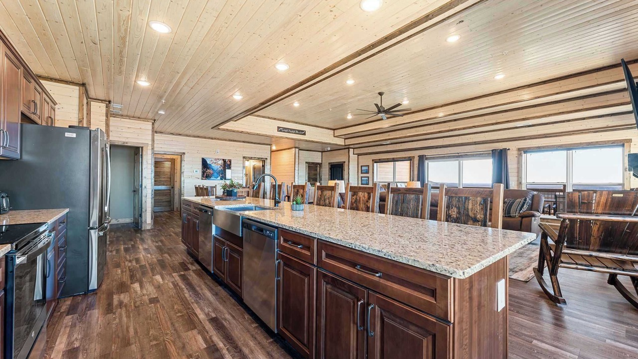Photo of Kitchen in Kimberling City