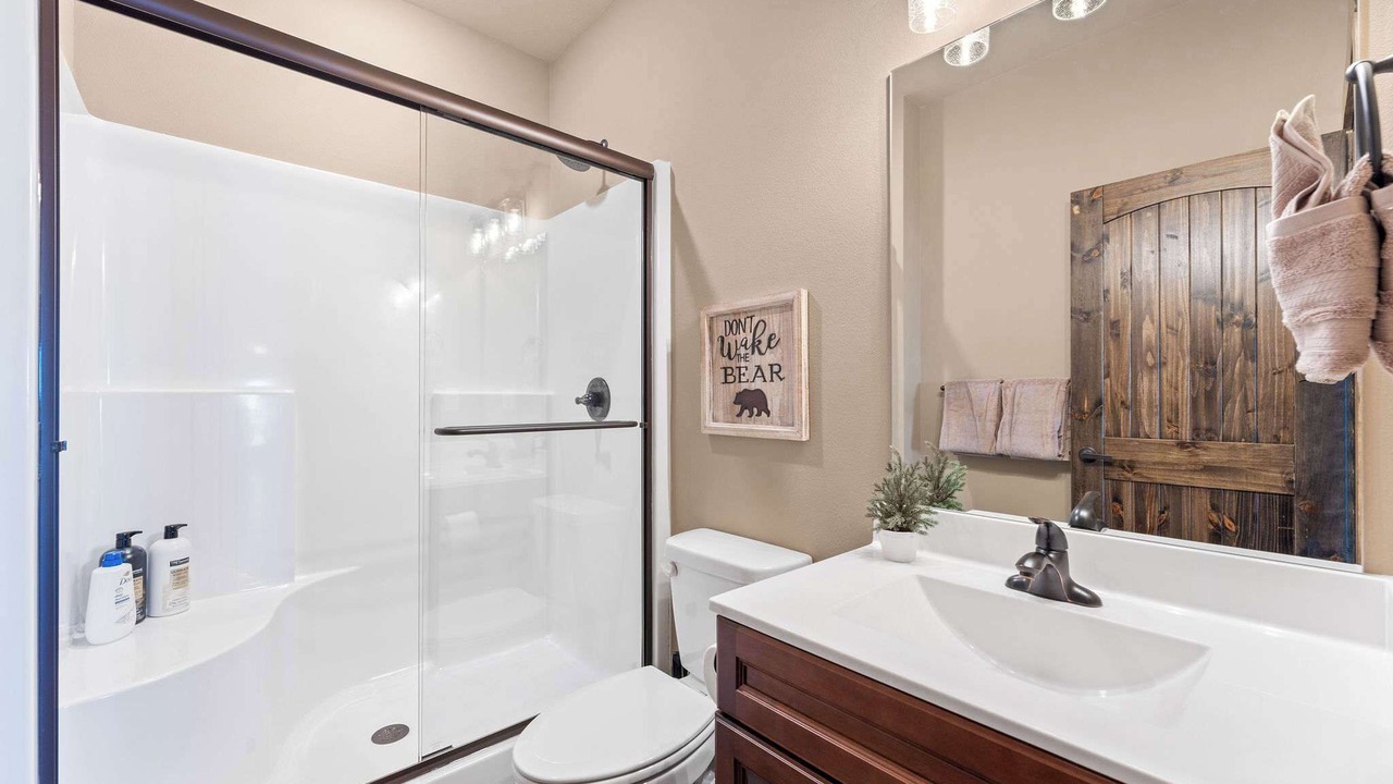 Photo of Bathroom in Kimberling City