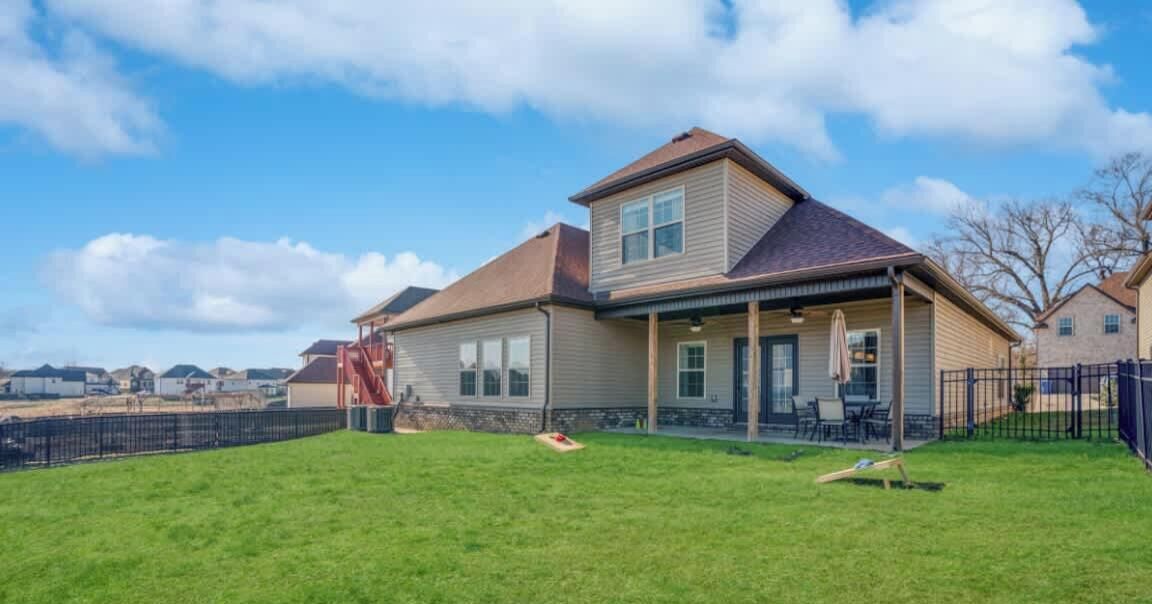 Photo of Outdoor in Clarksville