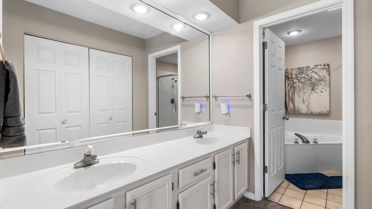 Photo of Bathroom in Table Rock