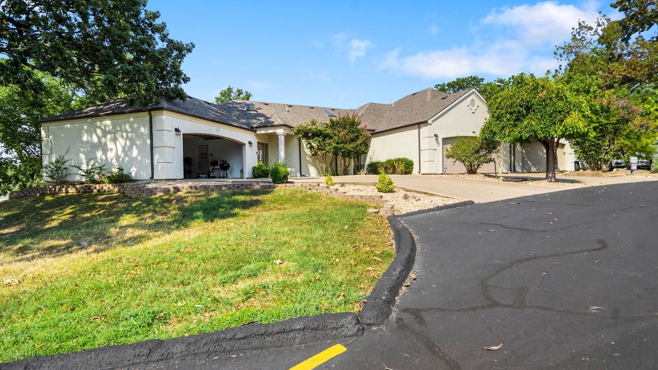 Photo of Outdoor in Table Rock