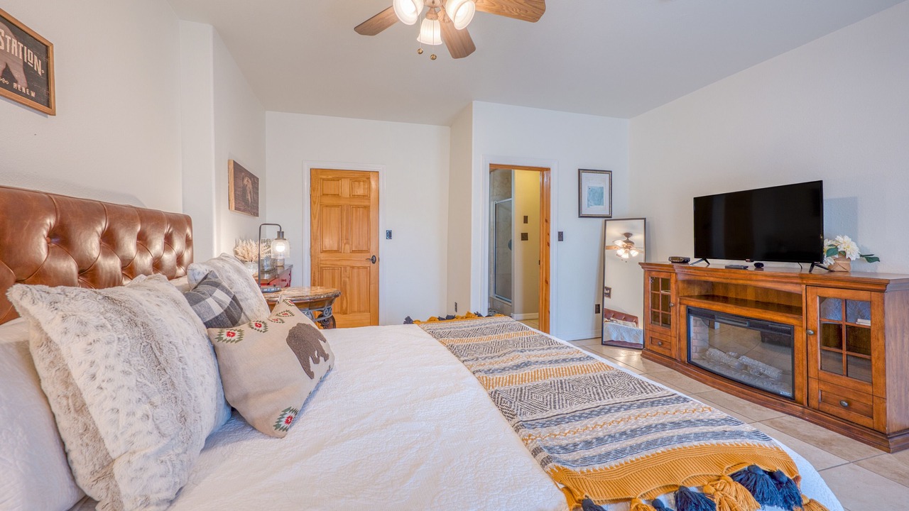 Photo of Bedroom in Ruidoso
