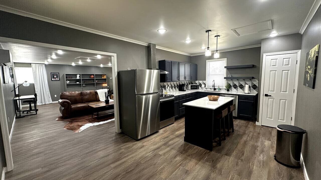 Photo of Livingroom in Turner Park