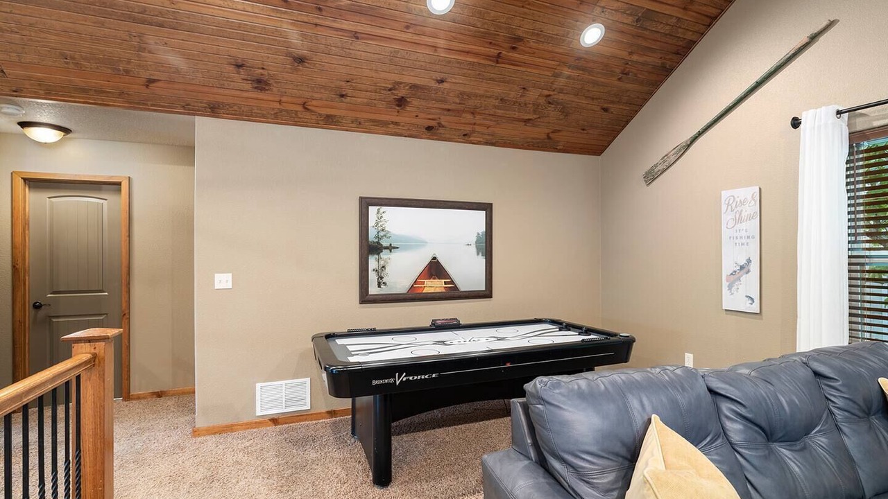 Photo of Bedroom in Branson