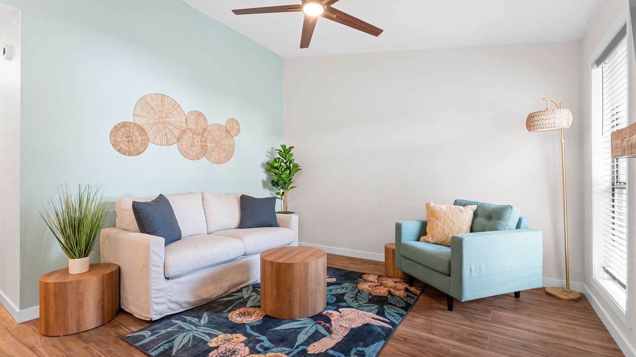 Photo of Livingroom in Kimberling City