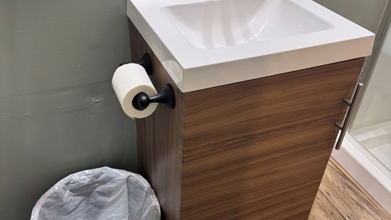 Photo of Bathroom in Woodbine
