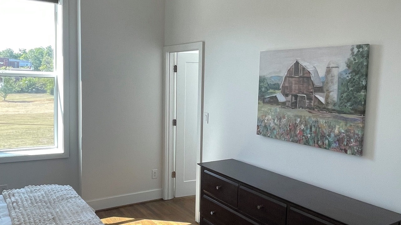 Photo of Bedroom in West Main Historic District
