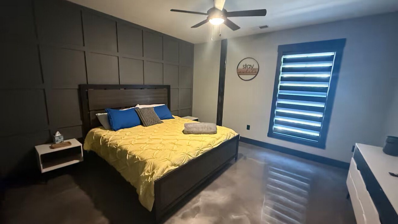 Photo of Bedroom in Elizabethtown