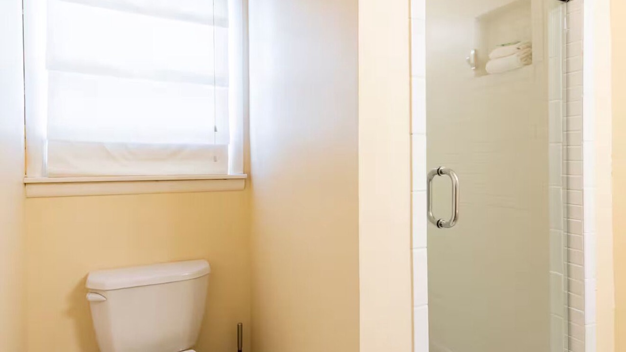 Photo of Bathroom in Cherokee Triangle