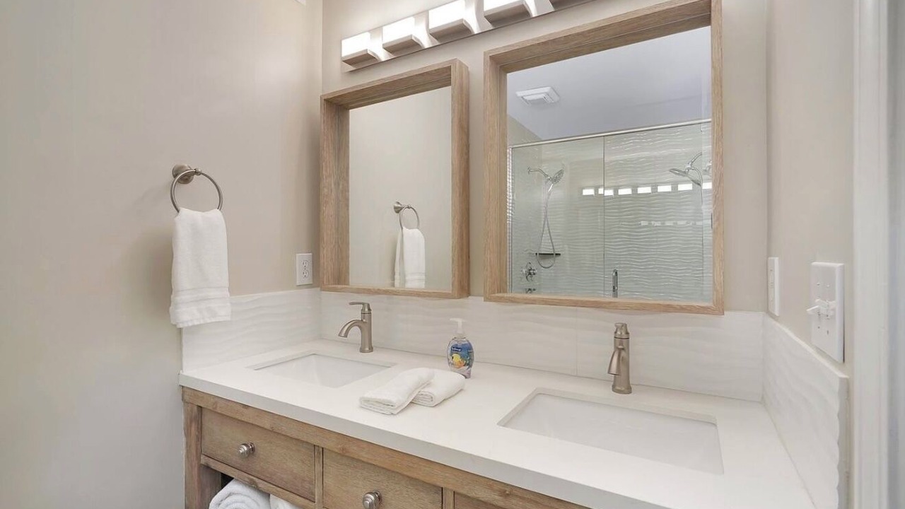 Photo of Bathroom in Cherokee Triangle