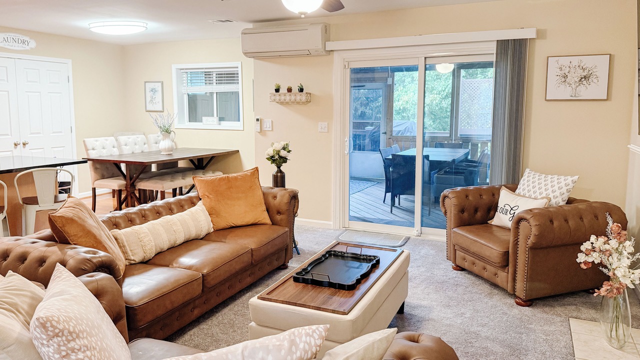 Photo of Livingroom in Louisville