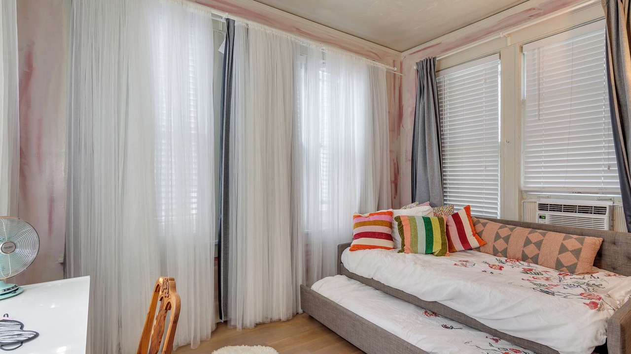 Photo of Bedroom in Evergreen