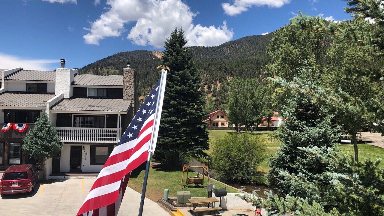 Photo of Outdoor in Red River