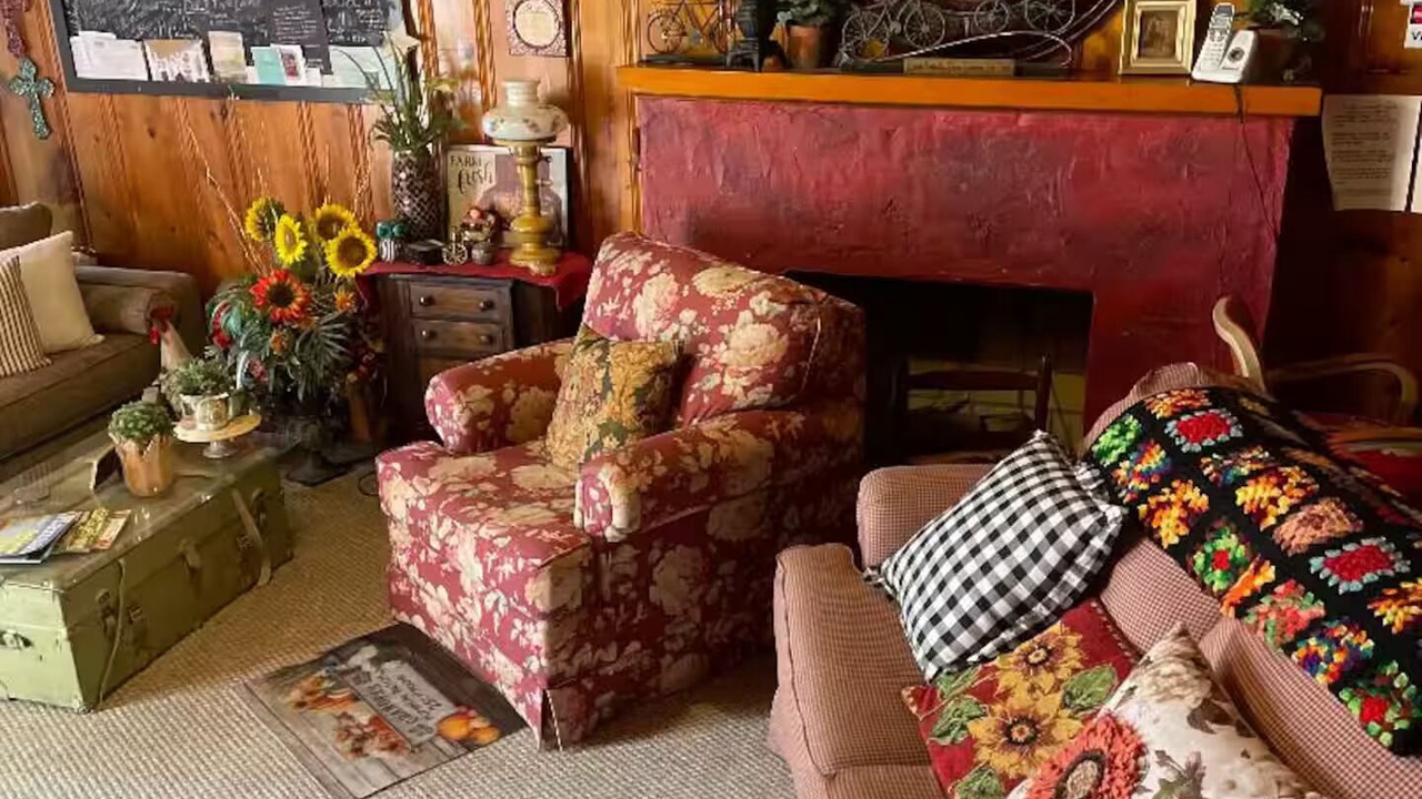 Photo of Livingroom in Elkhart