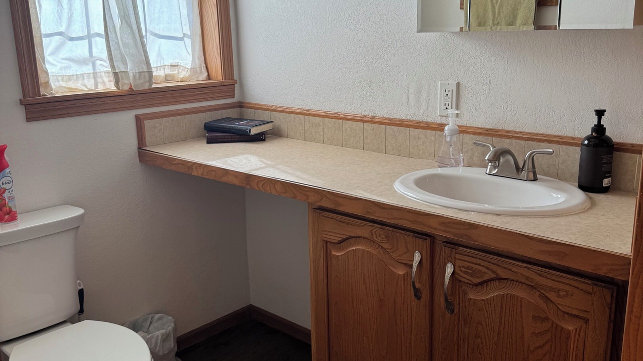 Photo of Bathroom in Murdock
