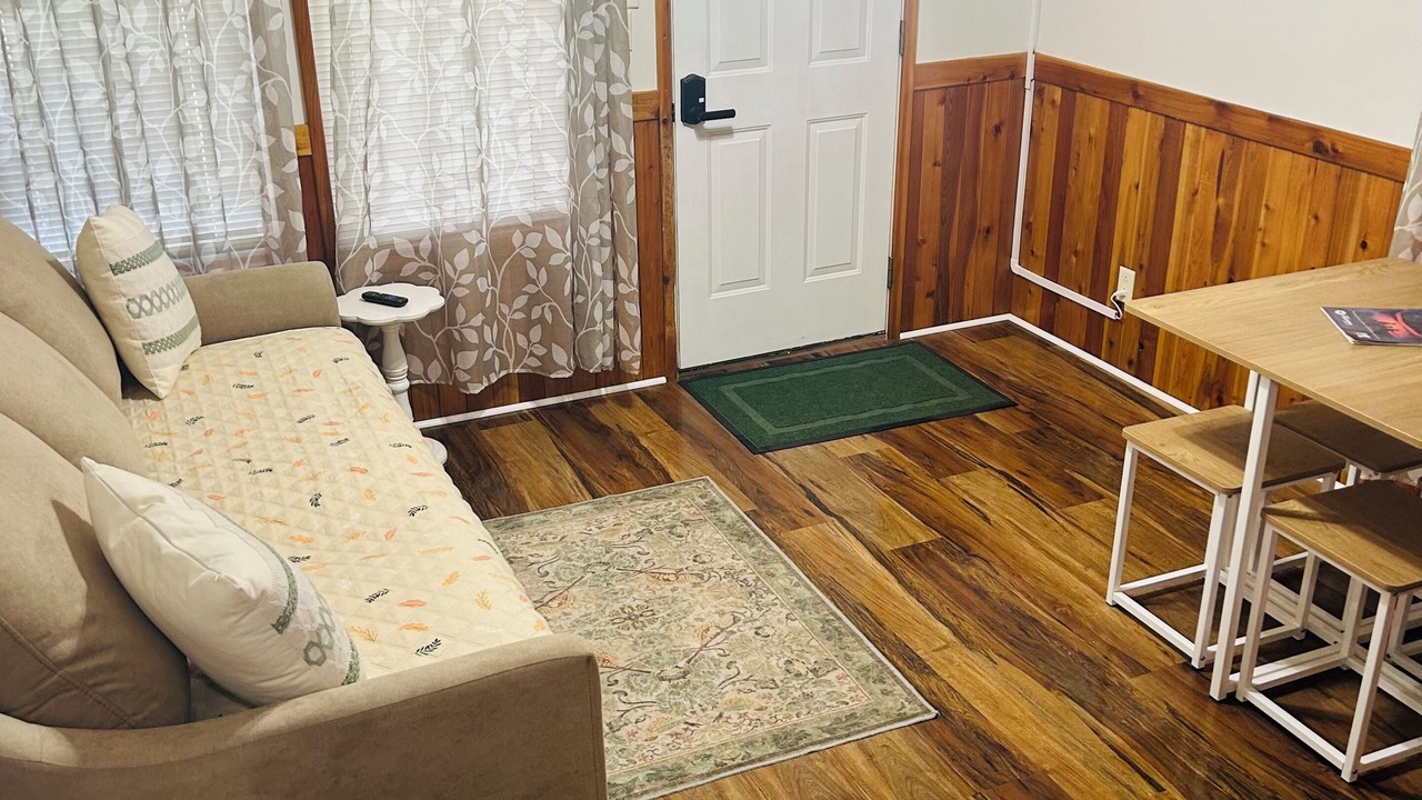 Photo of Livingroom in Texanna