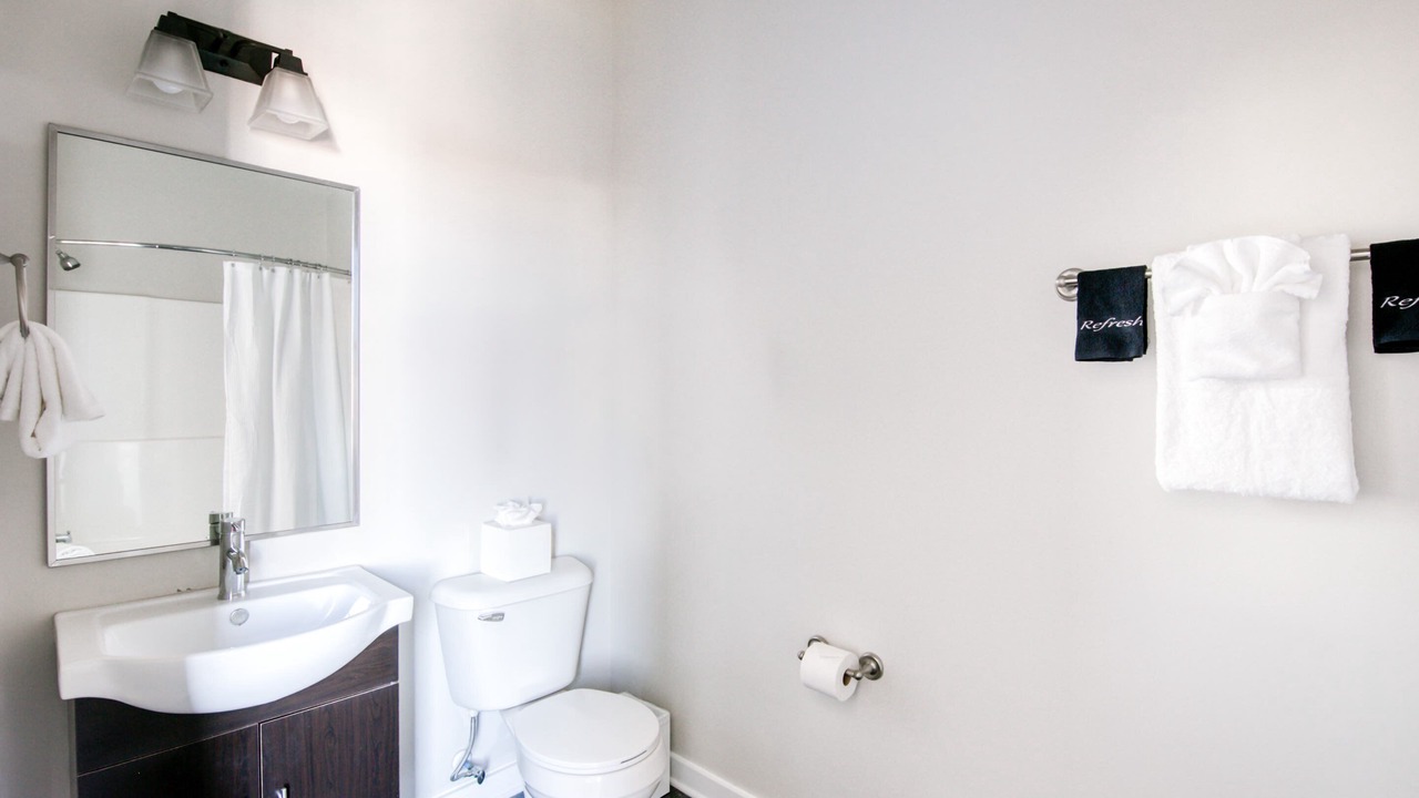 Photo of Bathroom in Hillsboro Village