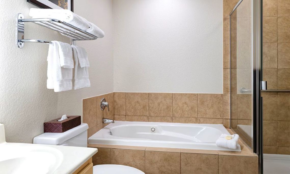 Photo of Bathroom in Table Rock
