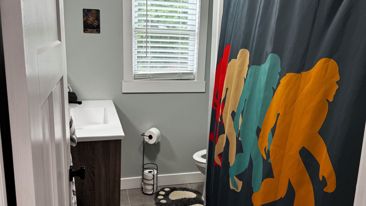 Photo of Bathroom in Simpson