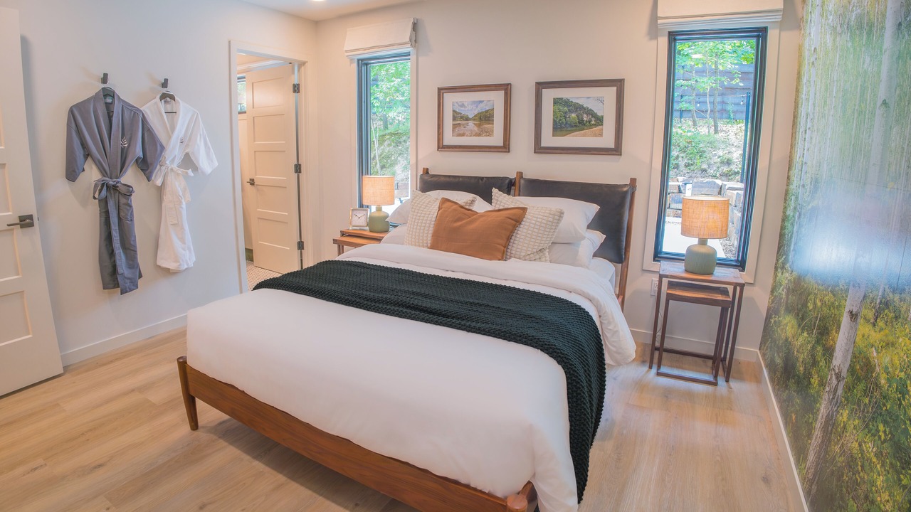 Photo of Bedroom in Bourbon
