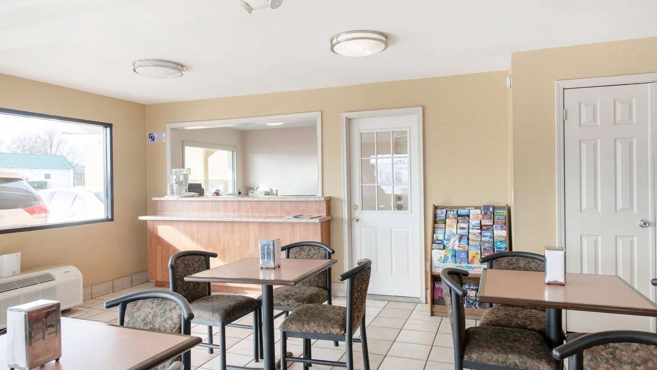 Photo of Livingroom in Tulsa