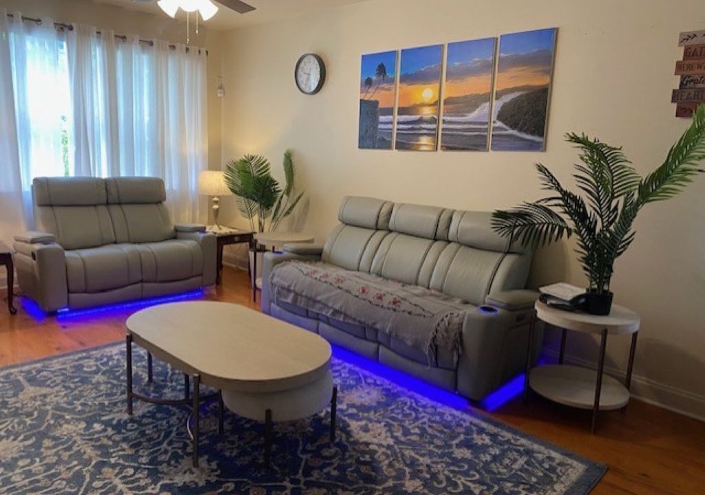 Photo of Livingroom in Antioch