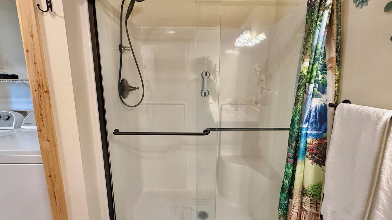 Photo of Bathroom in Wears Valley