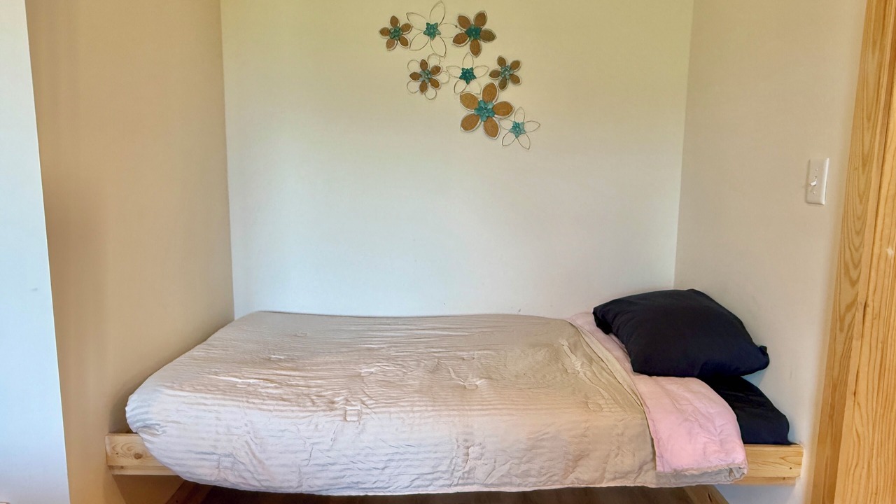 Photo of Bedroom in Wears Valley