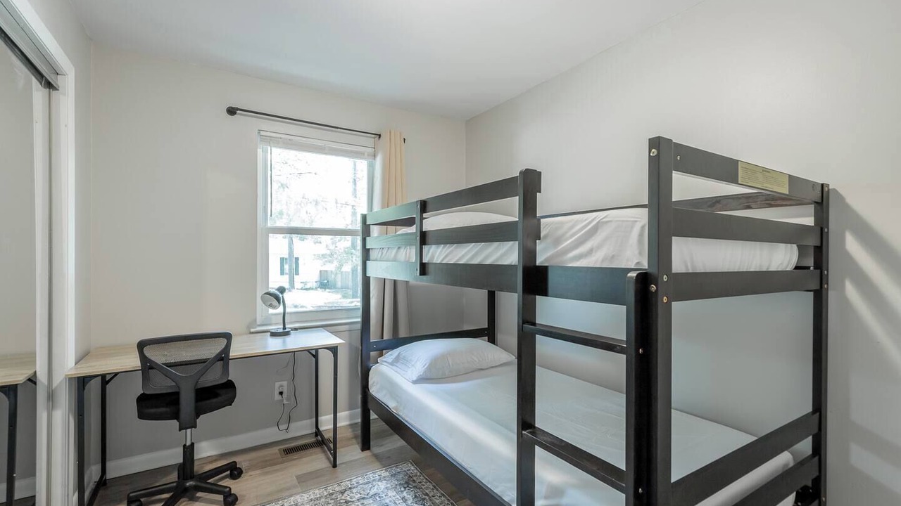 Photo of Bedroom in East Brainerd