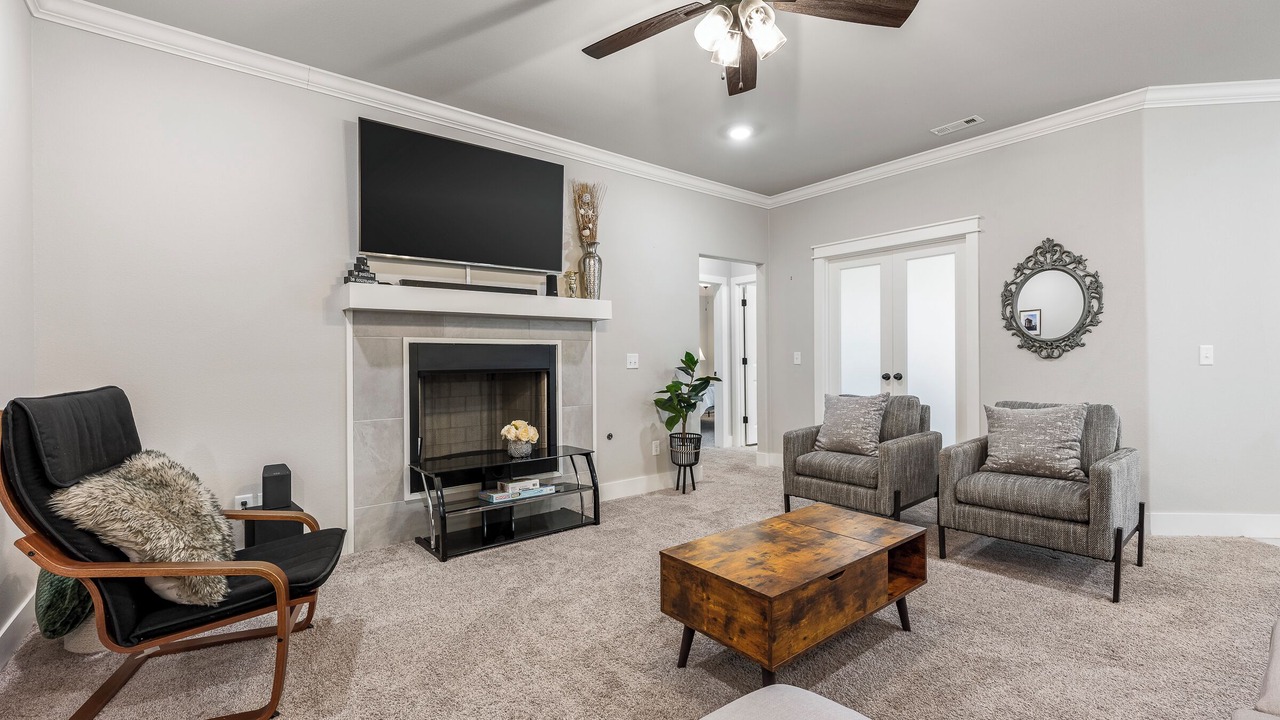 Photo of Livingroom in Springdale