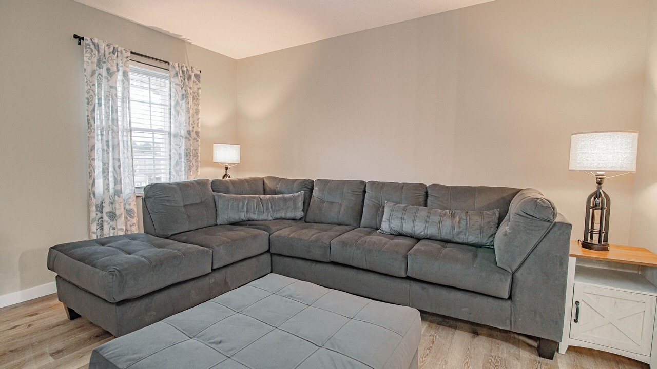 Photo of Livingroom in Powell