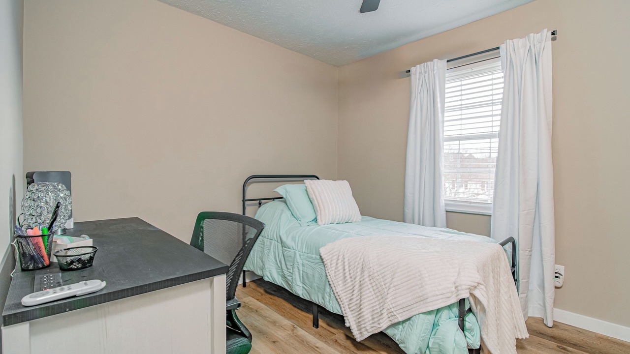 Photo of Bedroom in Powell