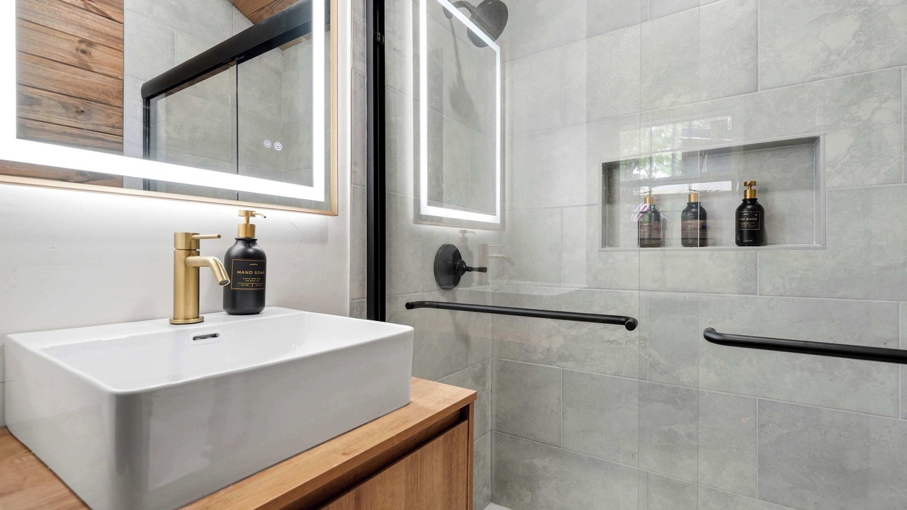 Photo of Bathroom in Park Hill