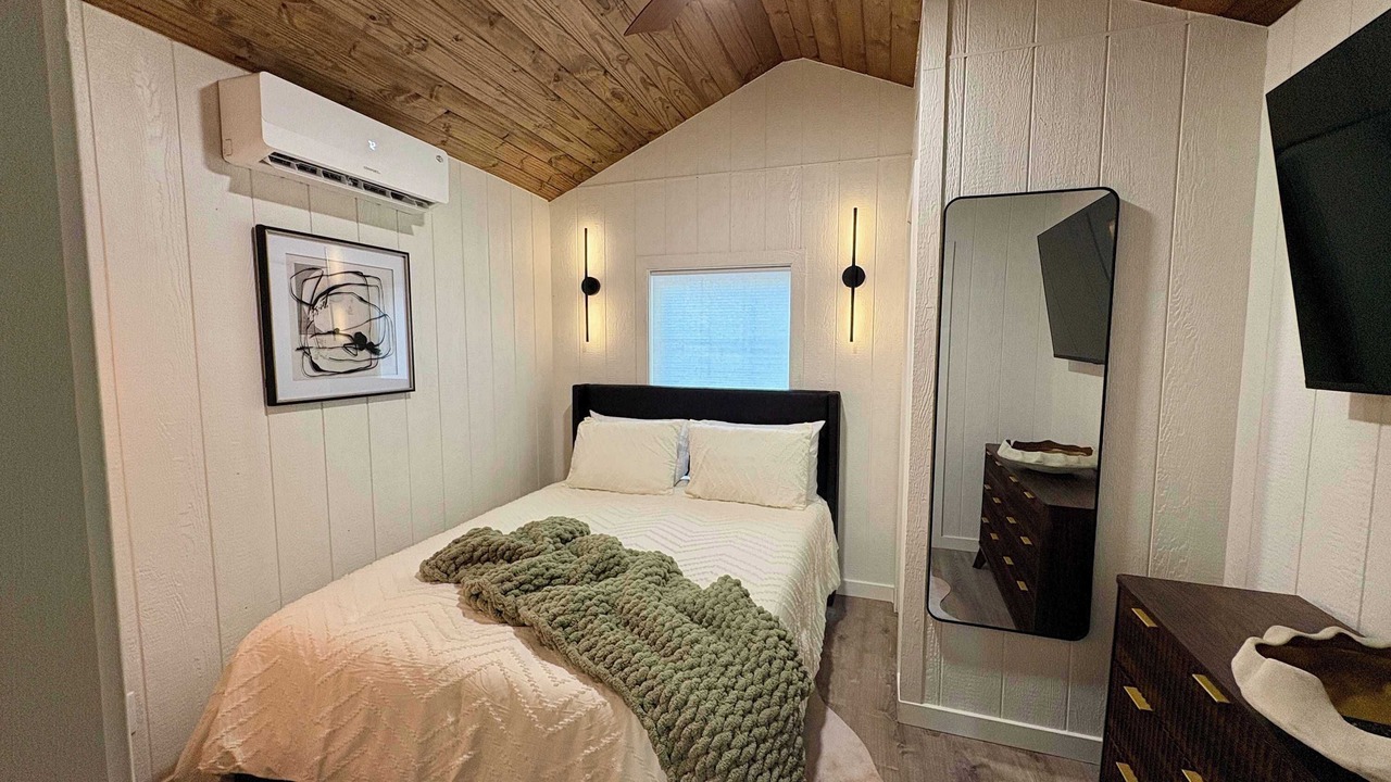 Photo of Bedroom in Park Hill