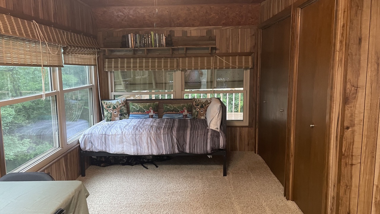 Photo of Bedroom in Gillham