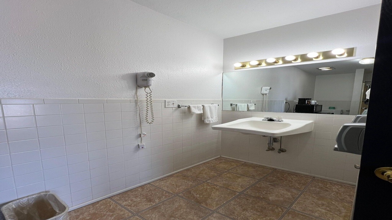 Photo of Bathroom in Marysville