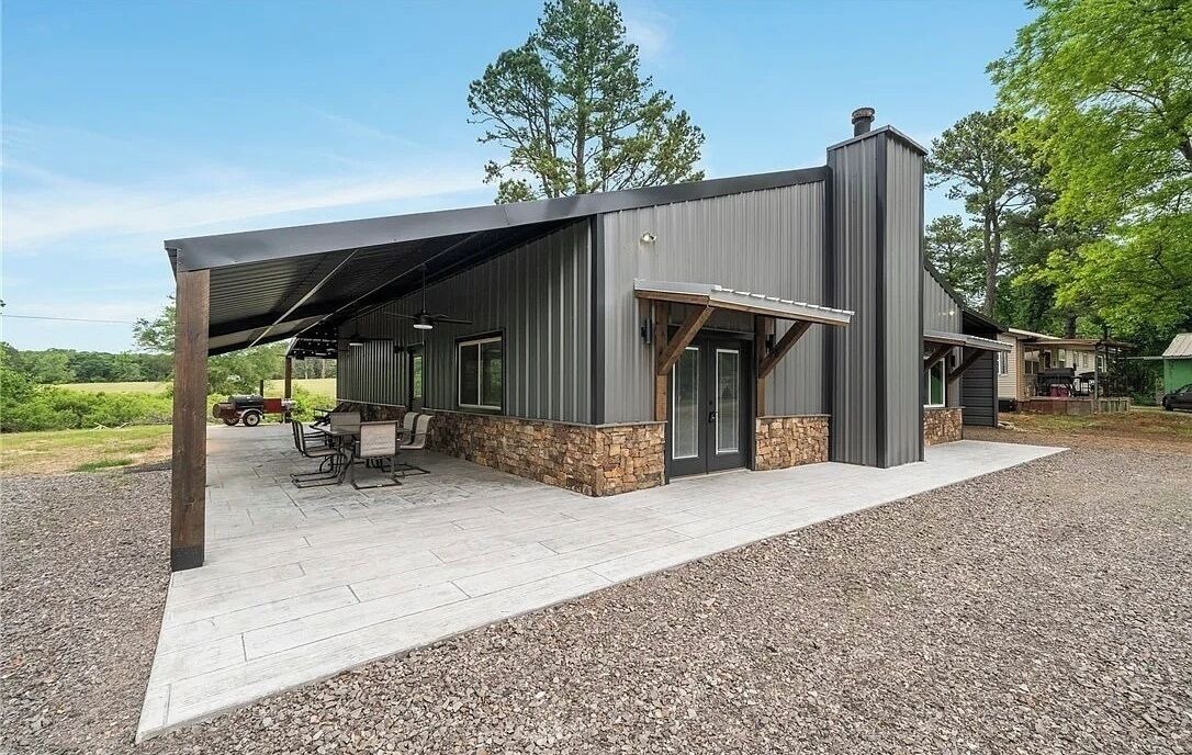 Photo of Outdoor in New Blaine
