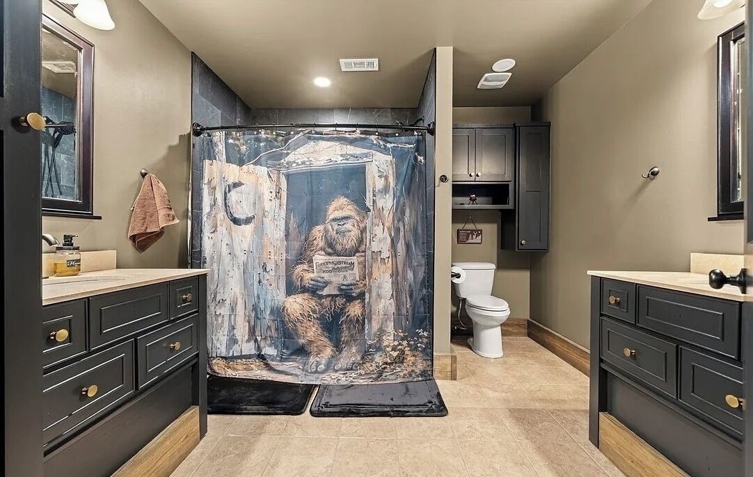 Photo of Bathroom in New Blaine