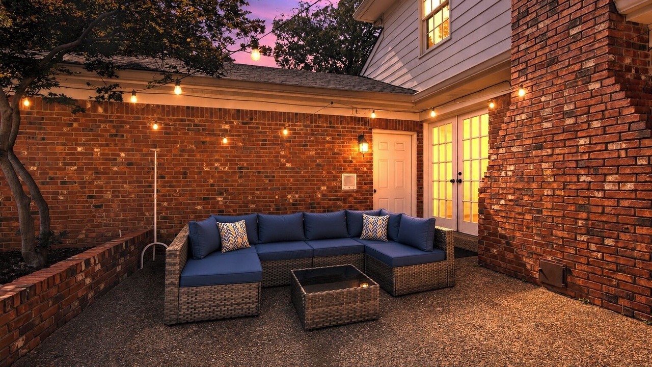 Photo of Patio Balcony in East Memphis
