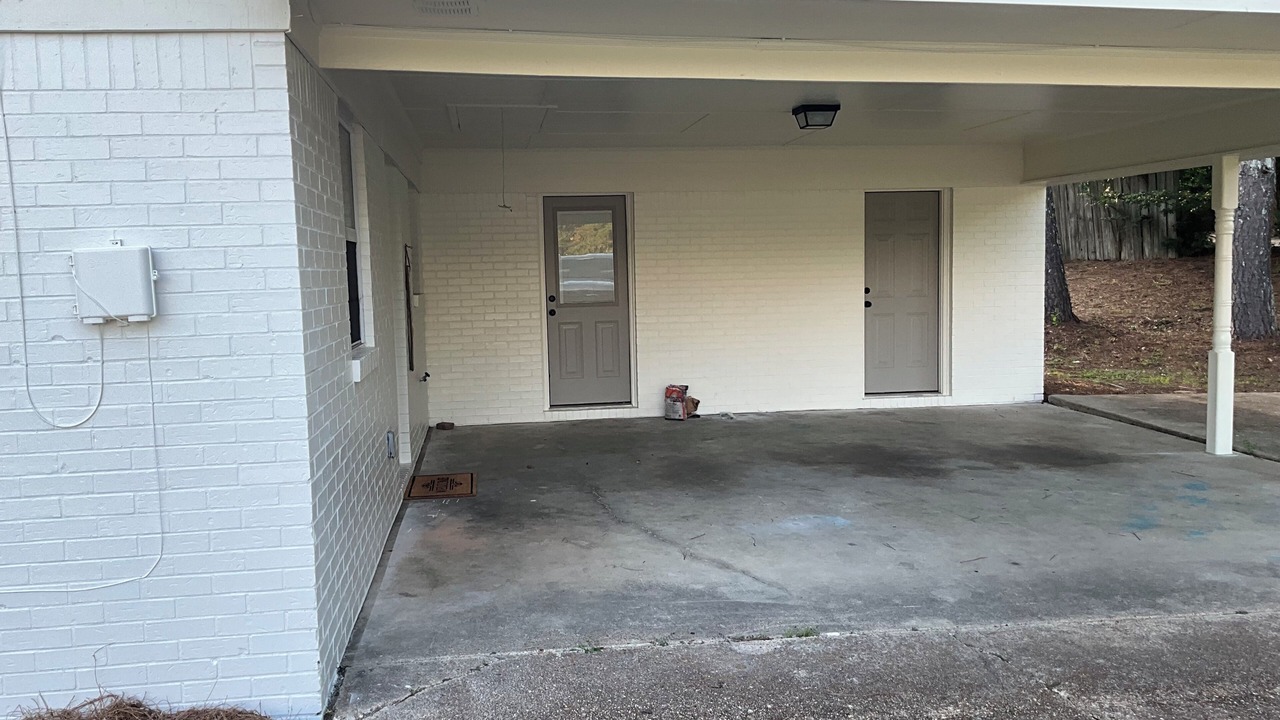Photo of Outdoor in Tupelo